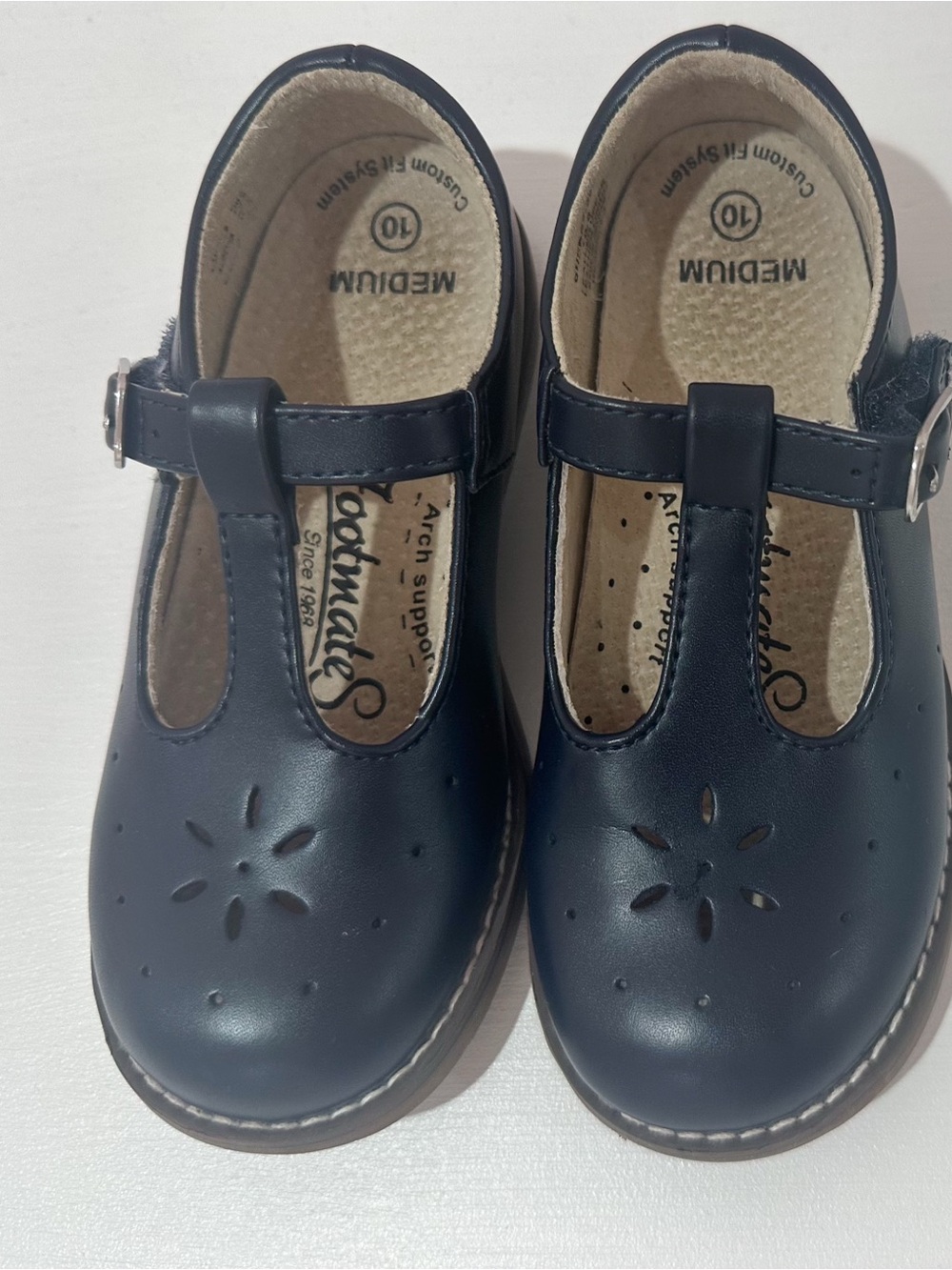 Footmates navy shoes size 10 toddler girl EUC